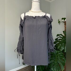 #7) NEW Gypsies & moon dust cold shoulder top